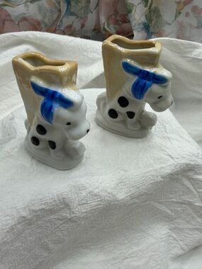 Vintage Shawnee style Toothache dog vases